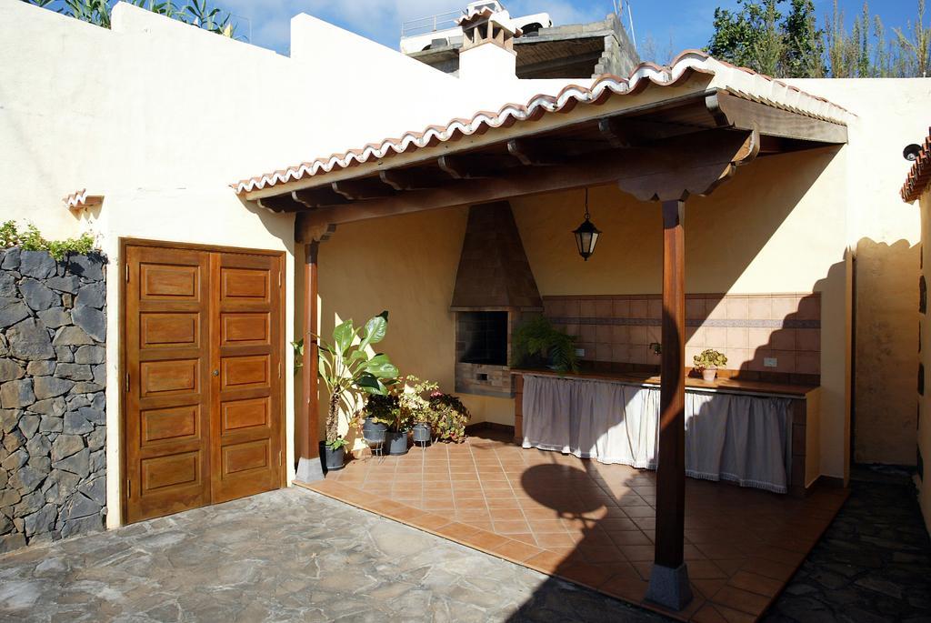 Atilio Puntallana Exterior foto